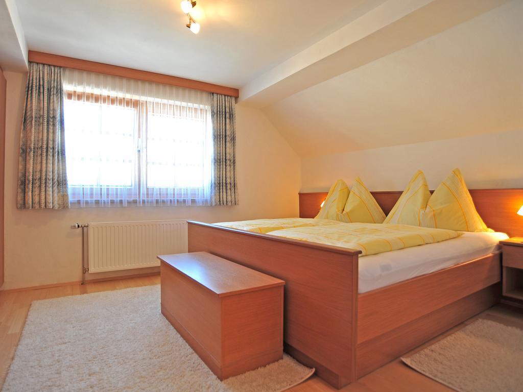 Ferienhaus Nickl Вайсбриах Номер фото